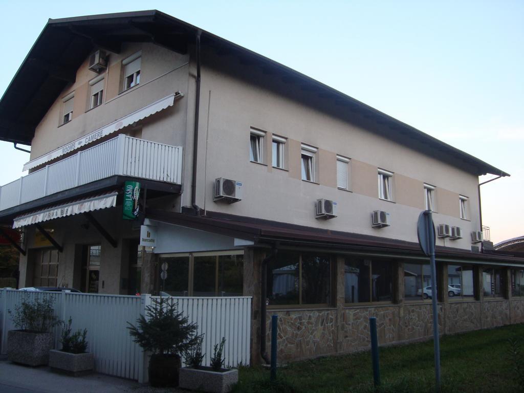 Guesthouse Koprivec Laibach Exterior foto