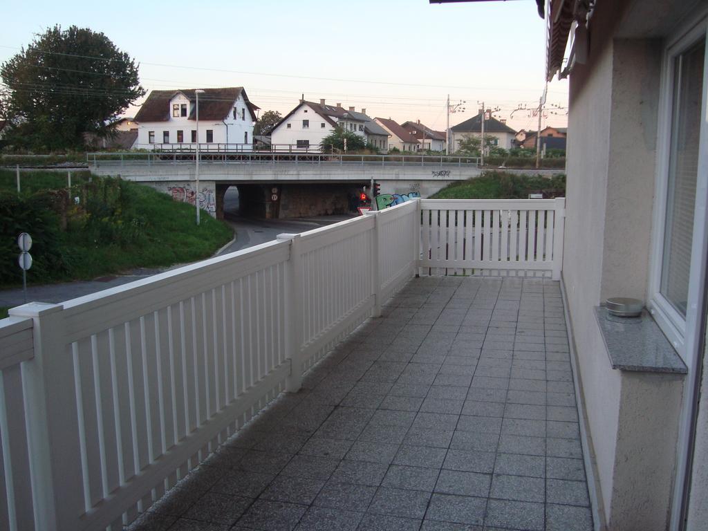 Guesthouse Koprivec Laibach Exterior foto