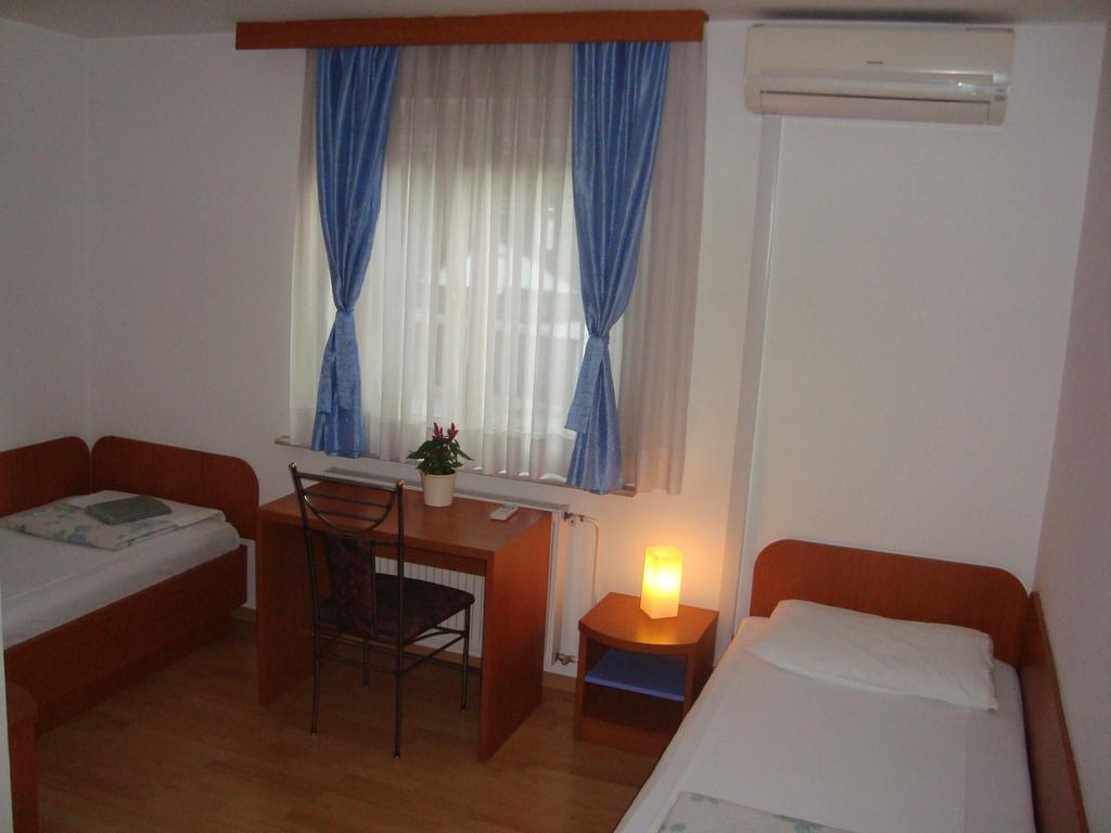 Guesthouse Koprivec Laibach Zimmer foto